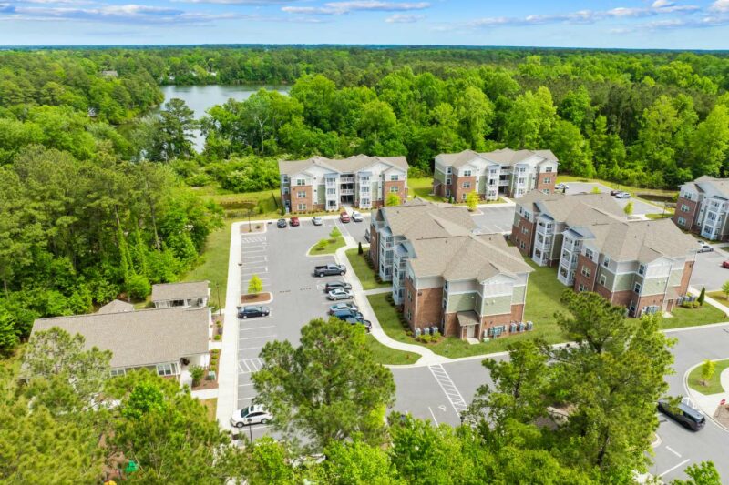Carolina Avenue, Multifamily housing development Charlotte NC, Garden-style apartment building North Carolina