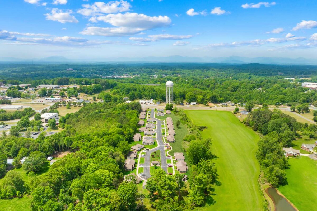 Timber Ridge Cottages, Multifamily housing development Charlotte NC, Market-rate multifamily housing North Carolina